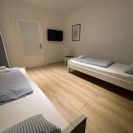 Schoene Wohnung In Charmanter Stadtvilla Messenaehe Hanower Zewnętrze zdjęcie