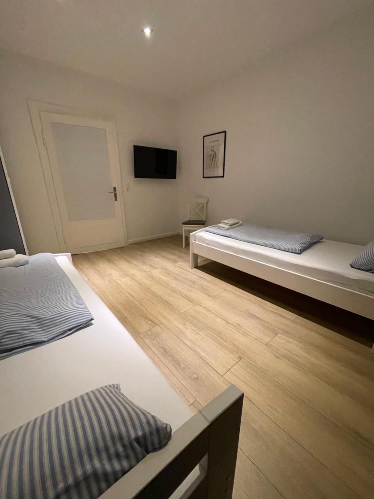 Apartment Schoene In Charmanter Stadtvilla Messenaehe *